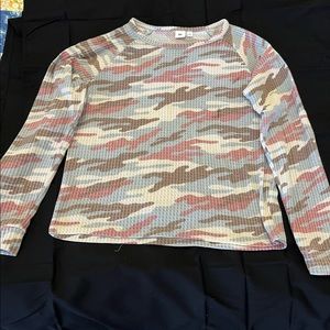 Lounge set. Medium - a little on the smaller size of med. Brand is BP